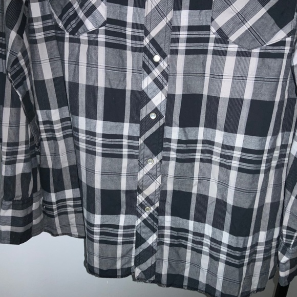 Wrangler Western Shirt plaid pearl snap front XLT long sleeve snap cuffs - Picture 2 of 9